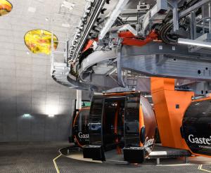 Talstation Schlossalm - Gondeleinstieg