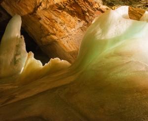 Giant Ice Cave Dachstein Krippenstein Image 3