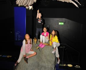 Visitors in the showroom with Adler 3D image