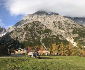 Die Bachlalm ist Ziel des Shuttlebusses