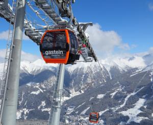 Gondel der Stubnerkogelbahn im Winter