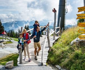 Wandern im Geisterdorf