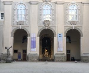 Eingang zum Domquartier in der Residenz Salzburg