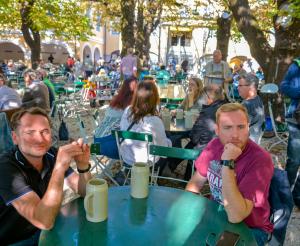 Muellnerbraeu Braeu Gastgarten