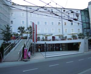 Haus der Natur Aussenansicht