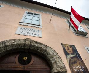 Mozart Wohnhaus vom Makartplatz