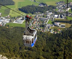Untersbergbahn in Fahrt