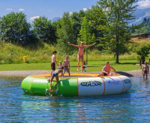 Viel Spass beim Baden im Badesee in Eben im Pongau Bild 4