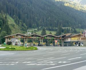 Mautstellte der Grossglockner Hochalpenstrasse in Ferleiten