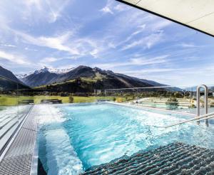 Panoramabecken Tauern Spa Kaprun