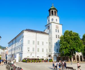 Neue Residenz und Glockenspiel