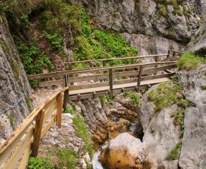 Weg durch die Silberkarklamm